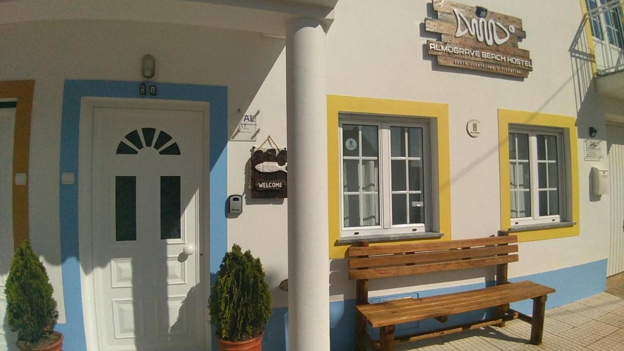 Almograve Beach Hostel Екстериор снимка