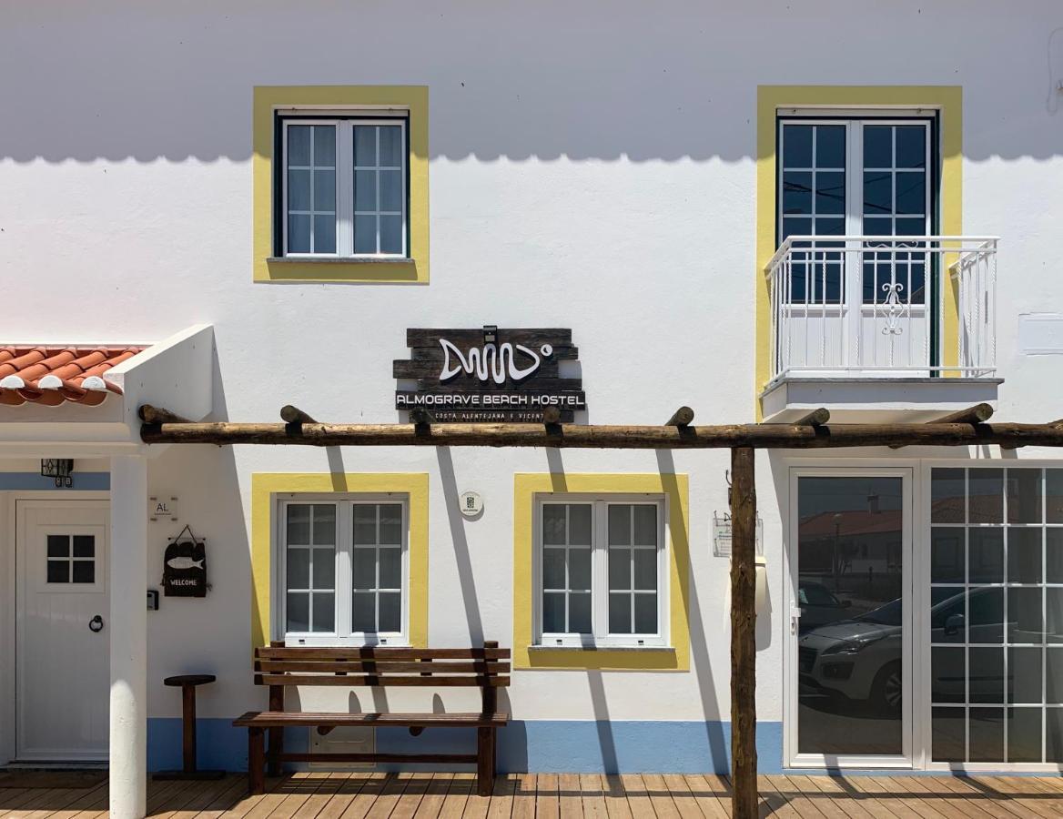 Almograve Beach Hostel Екстериор снимка