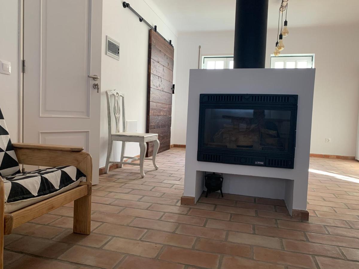 Almograve Beach Hostel Екстериор снимка