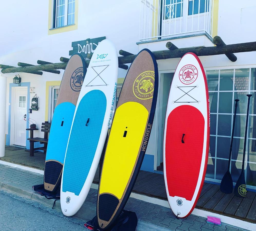 Almograve Beach Hostel Екстериор снимка