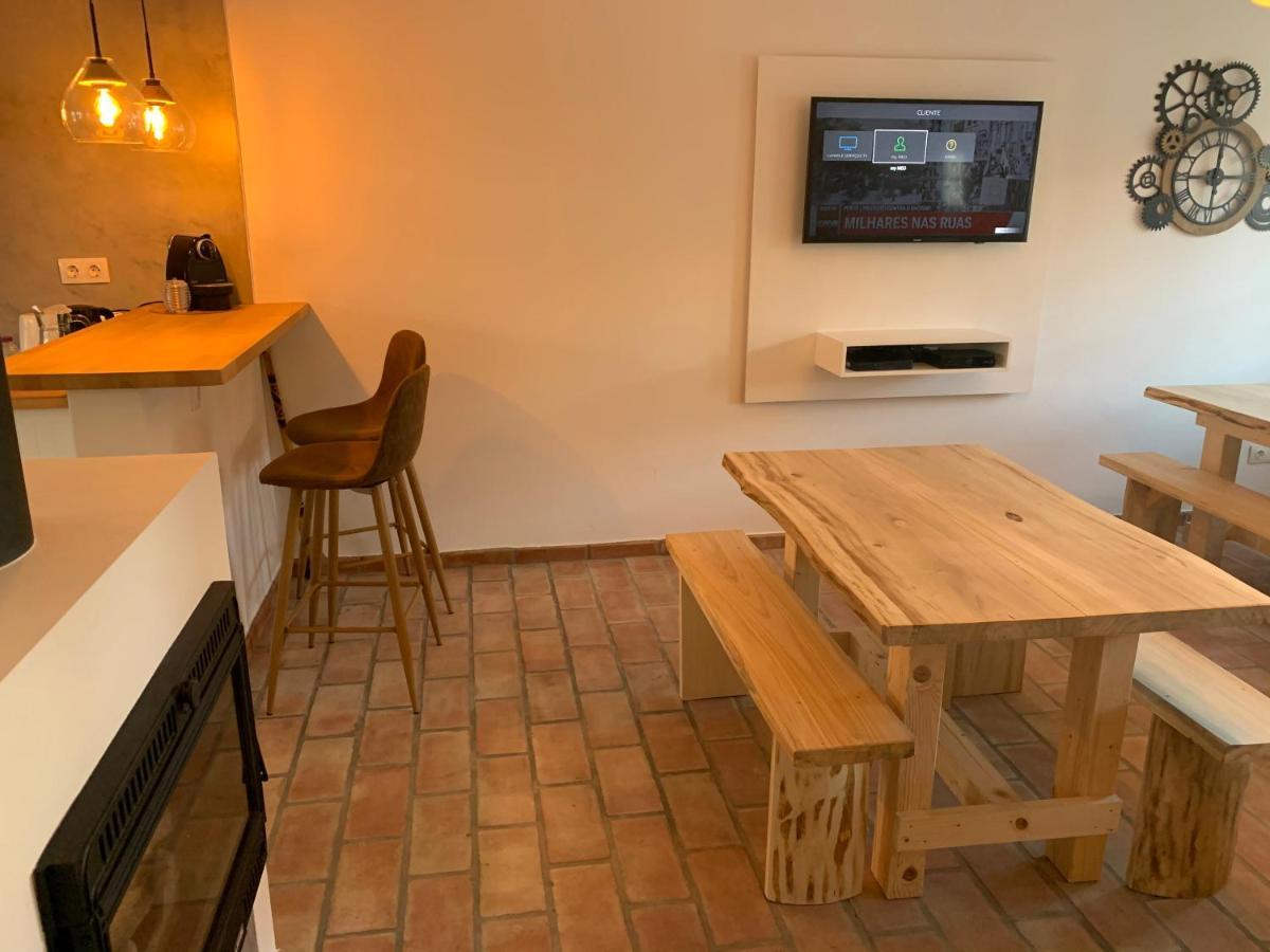 Almograve Beach Hostel Екстериор снимка