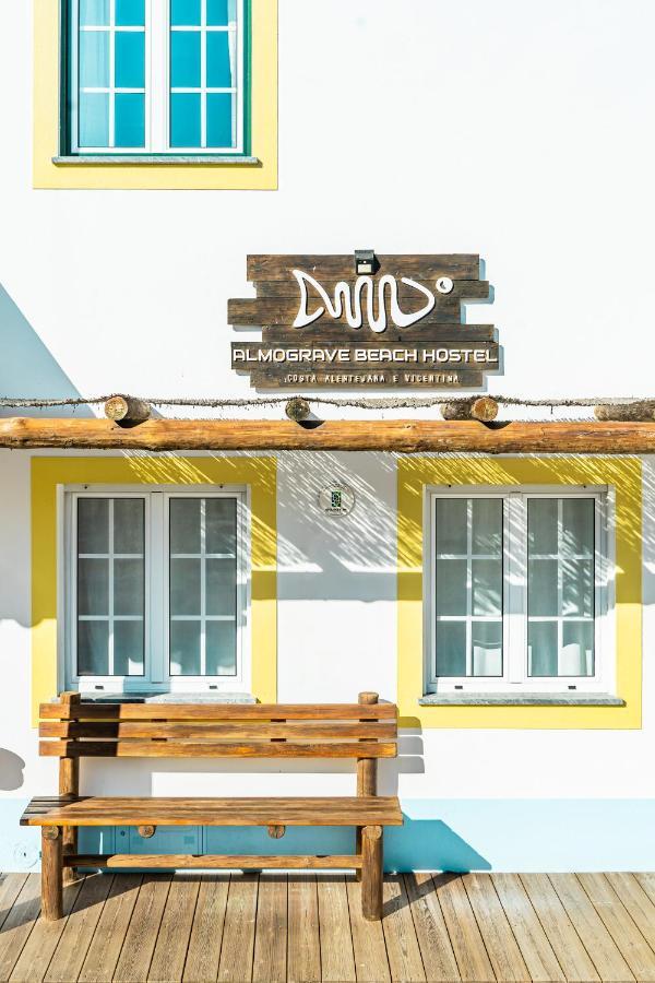 Almograve Beach Hostel Екстериор снимка